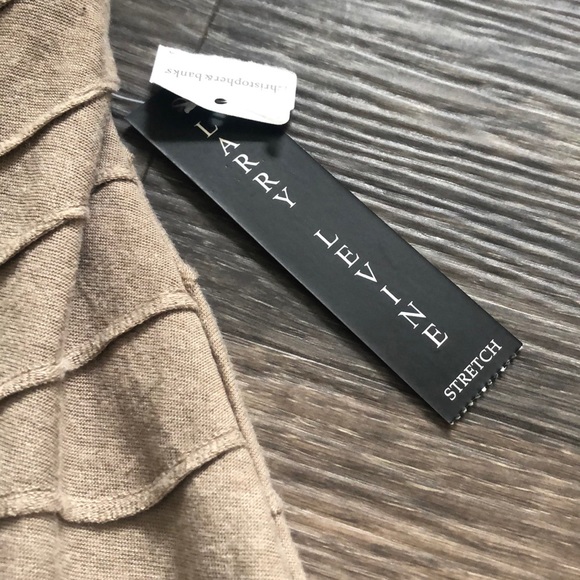 Women’s Larry Levine Stretch Skirt NWT Sz L - Picture 2 of 5